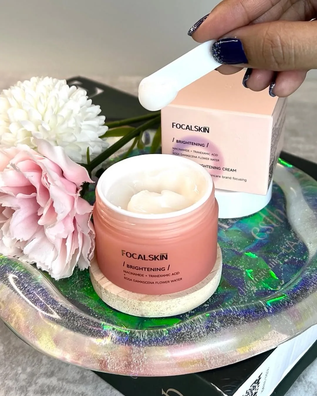 Focalskin Brightening Cream yang omg ternyata finishnya VELVET,… — 2/3