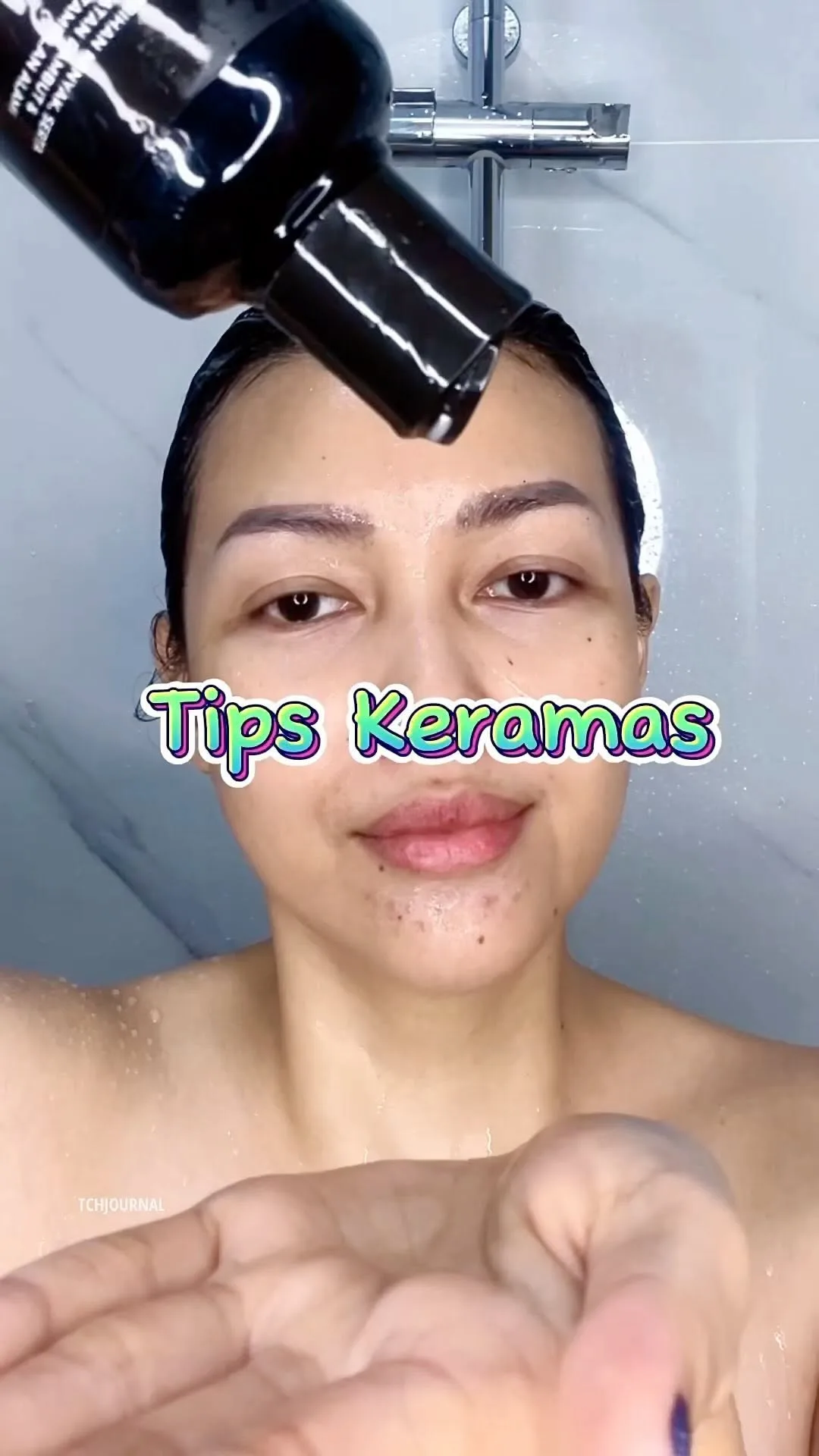 Jangan-jangan selama ini cara keramas kalian salahhh??!
