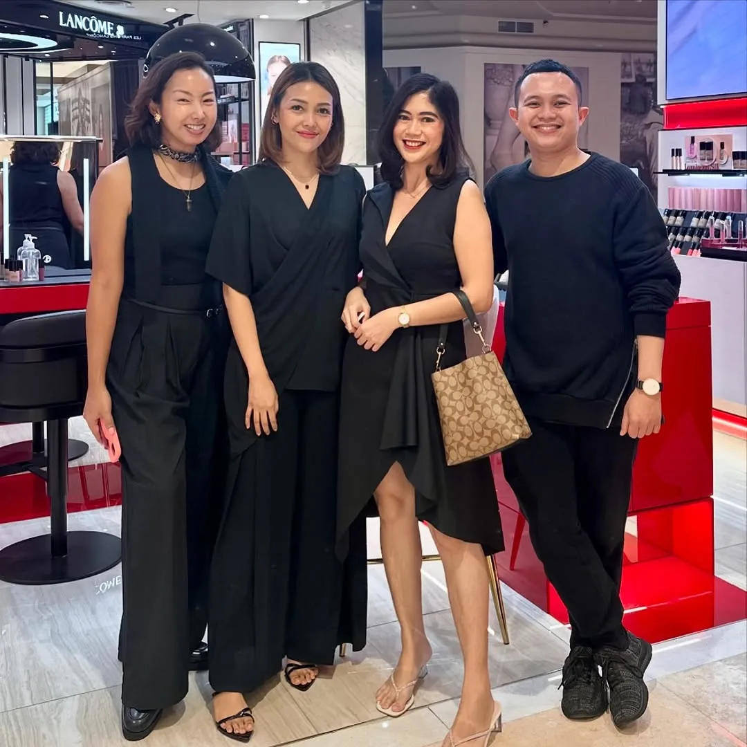 Spent the afternoon exploring Armani Beauty and discovering some… — 12/15