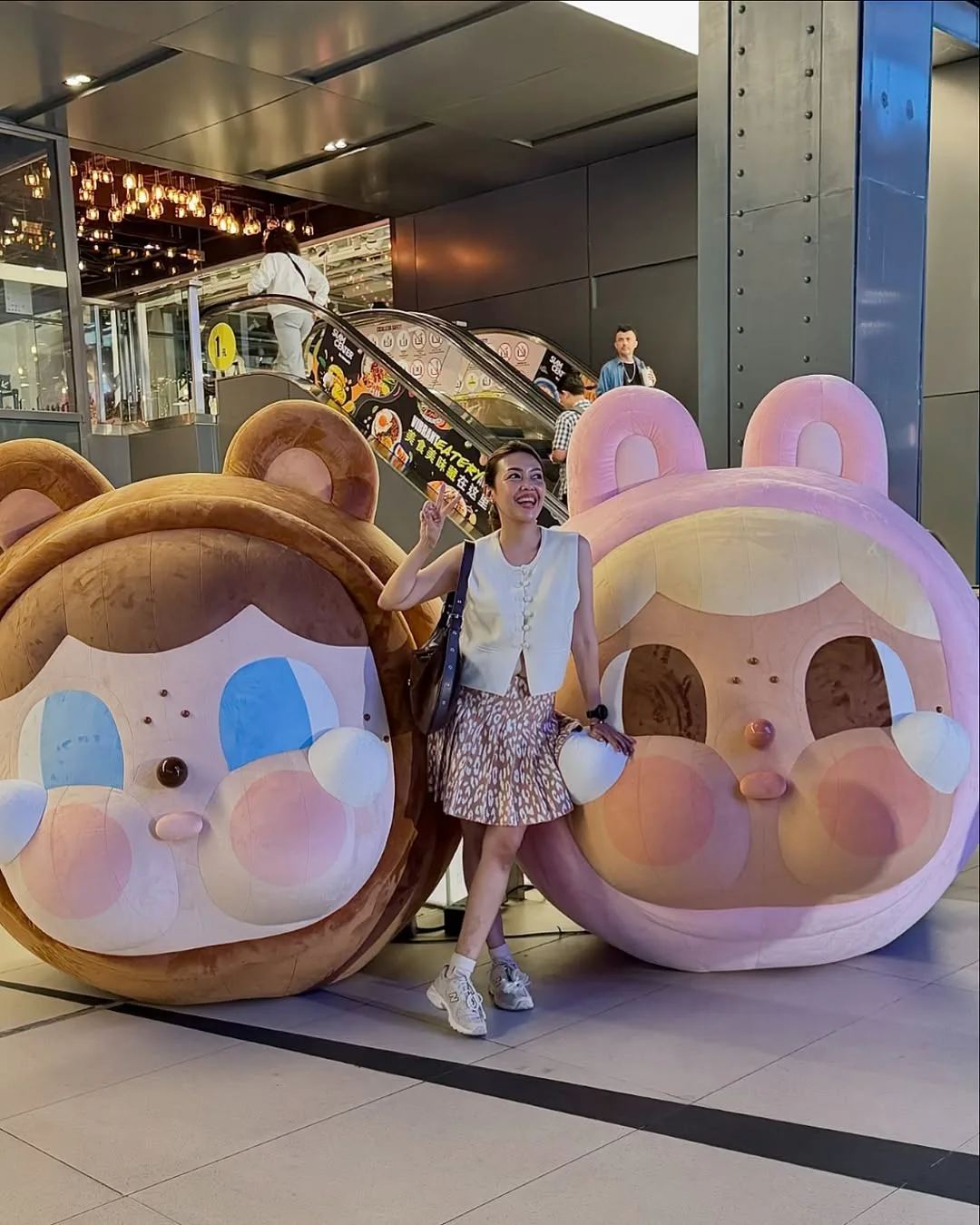 Bangkok — Soaking in the holiday spirit with stunning Christmas… — 5/20