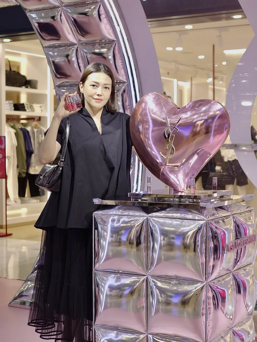 YSL LOVESHINE moment — 12/14