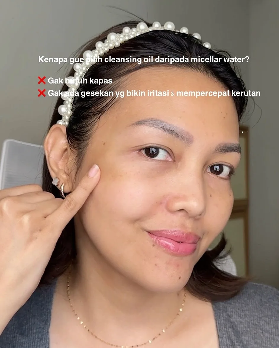 First cleansing itu bukan cuma soal makeup, tapi juga buat ngejaga skin… — 5/9