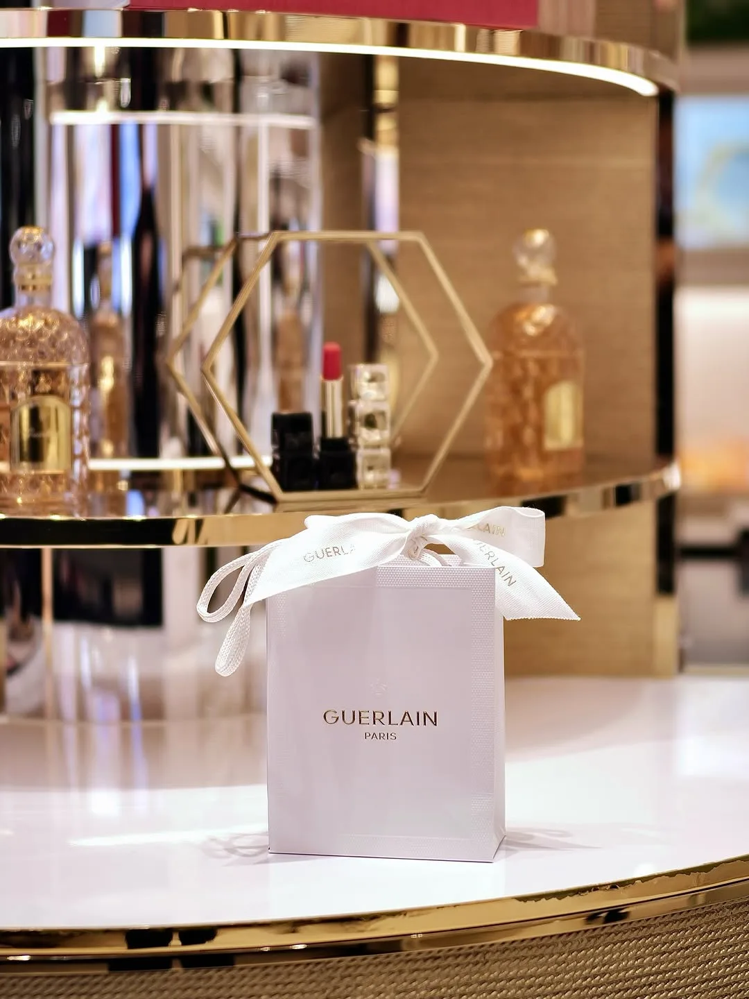 Today’s explore at Guerlain, especially their perfumes — 14/15