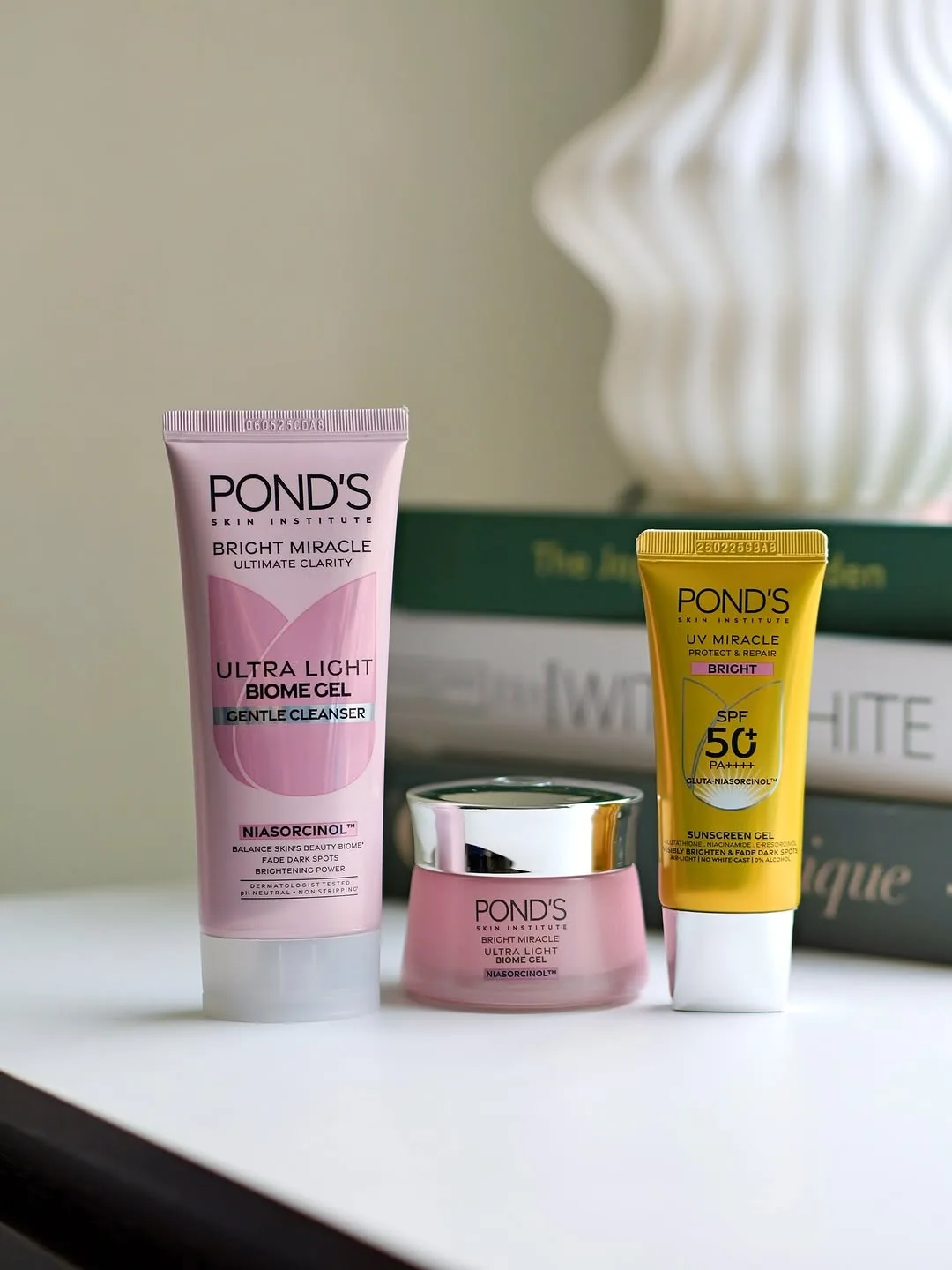 POND’S SKIN INSTITUTE